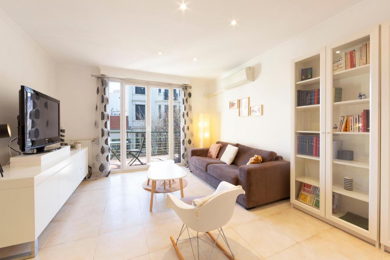 Robert Soleau Bright Design Flat Center Of Antibes Apartment Bagian luar foto