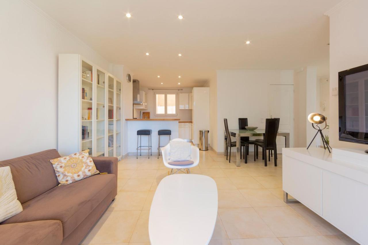 Robert Soleau Bright Design Flat Center Of Antibes Apartment Bagian luar foto